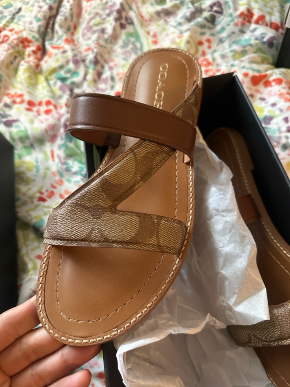 New/never worn Coach Khaki/Saddle Harlan Signature Leather Sandals